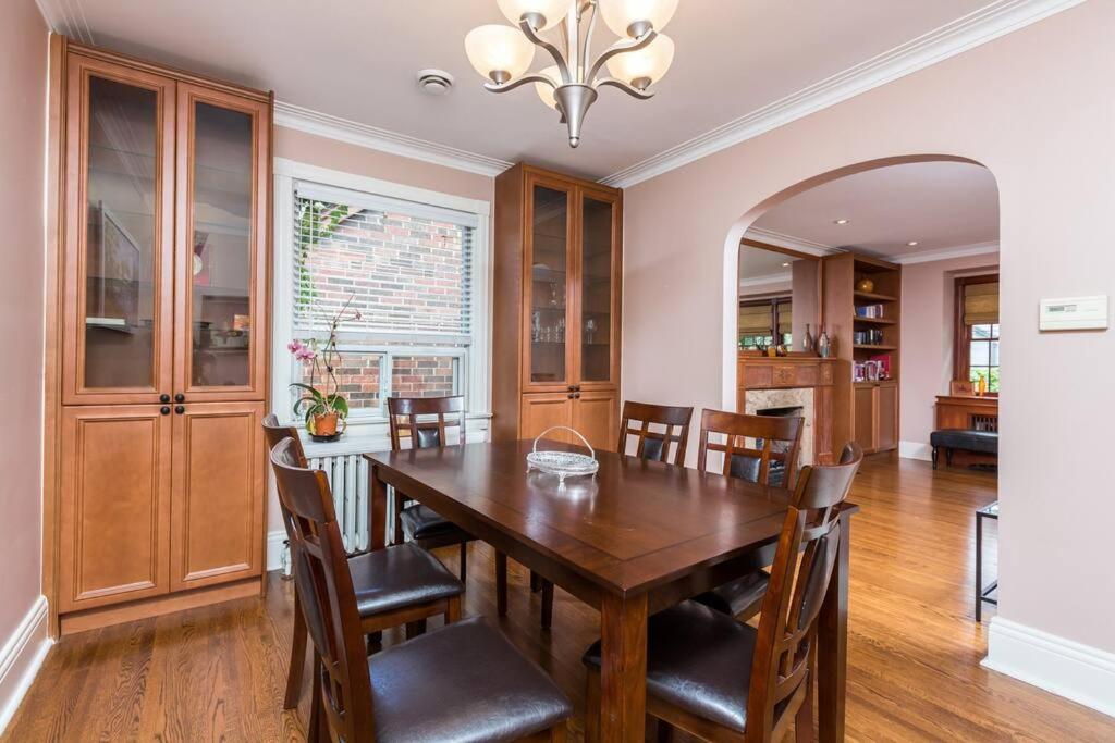 2-bdrm Lovely - Sunnylea Prime -the Kingsway