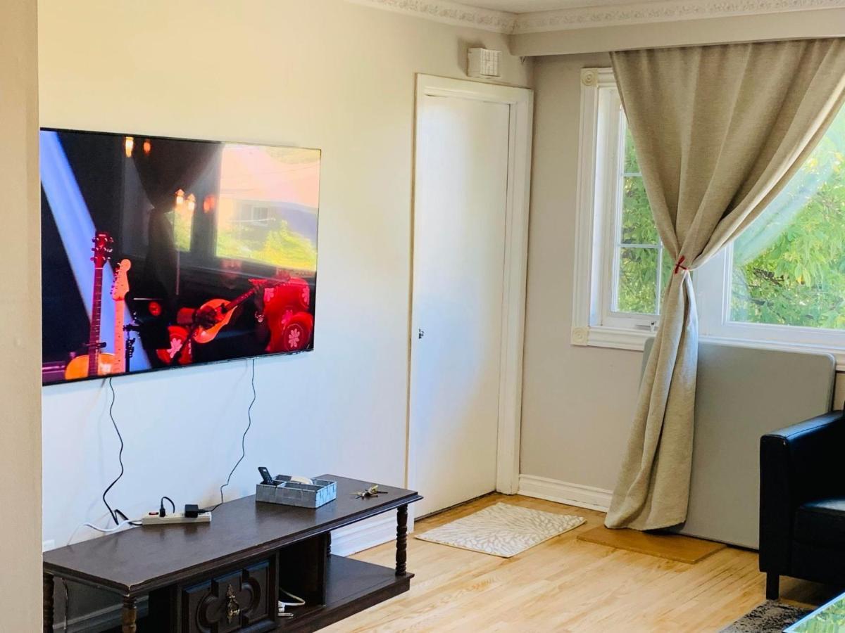 Full Privacy House With Free Parkings