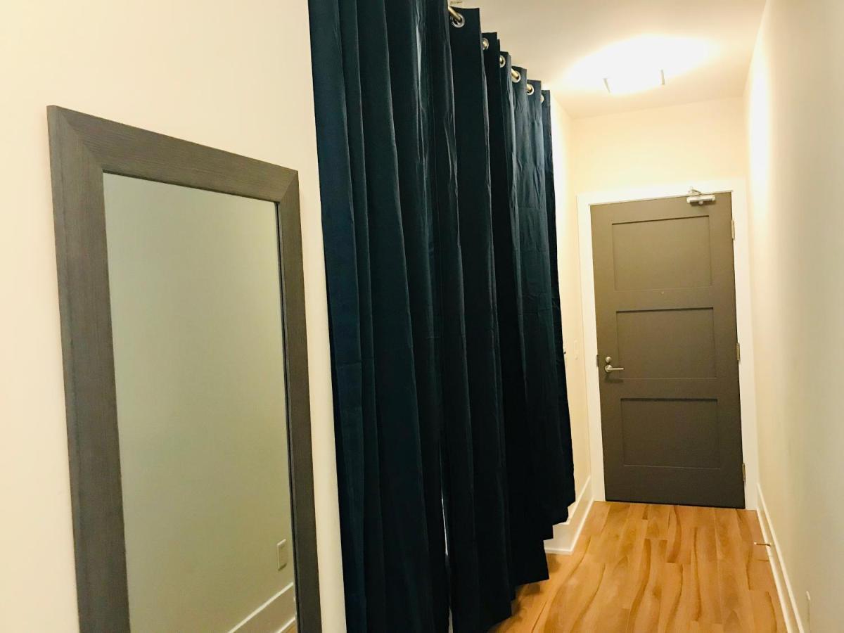 Downtown Cn Tower Suites *