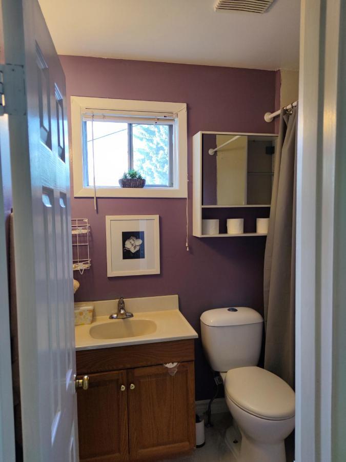 North York Close To Hwy 401 And Dvp Homestay