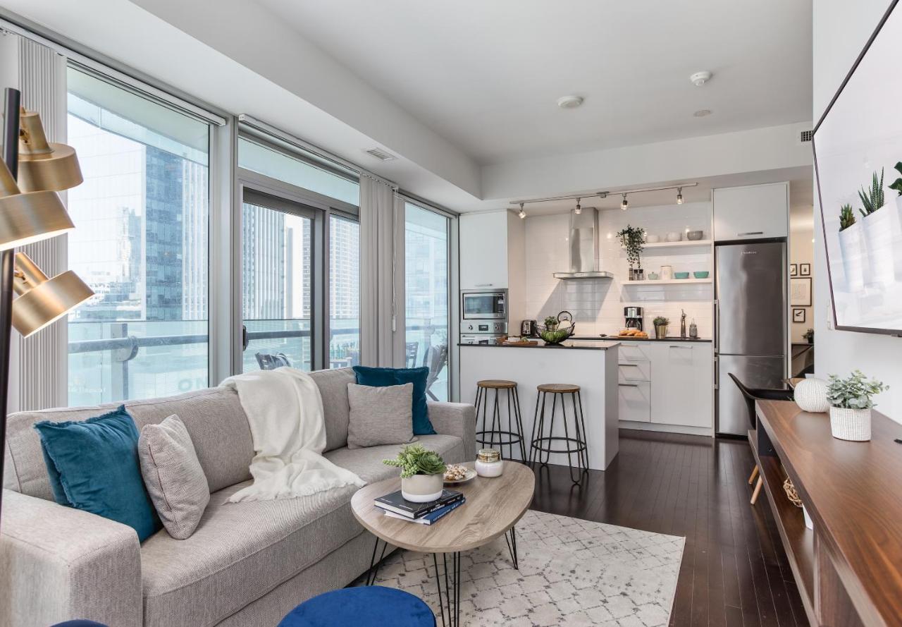Condo Downtown, Cn Tower, Financial District Apartment Toronto