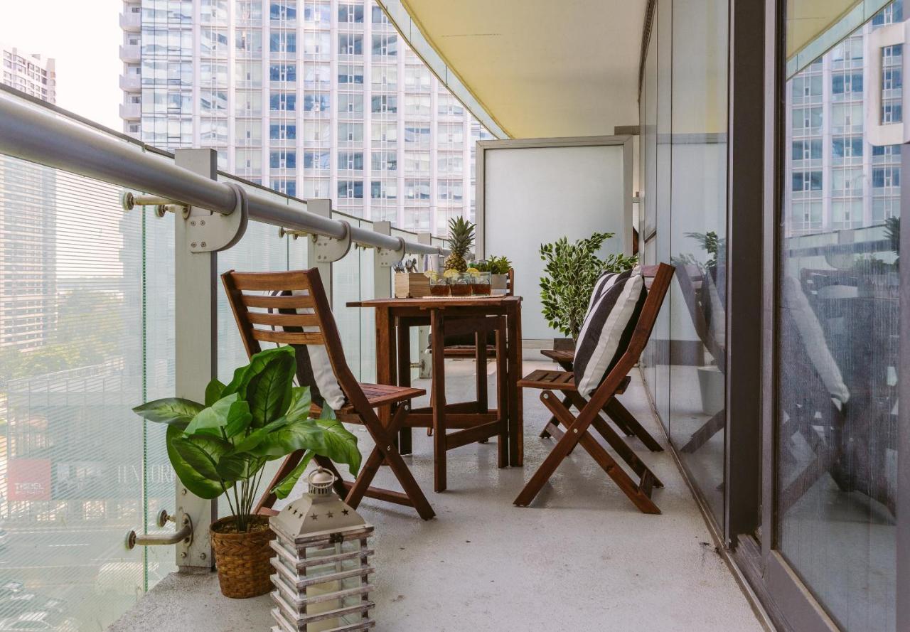 Condo Downtown, Cn Tower, Financial District Apartment Toronto