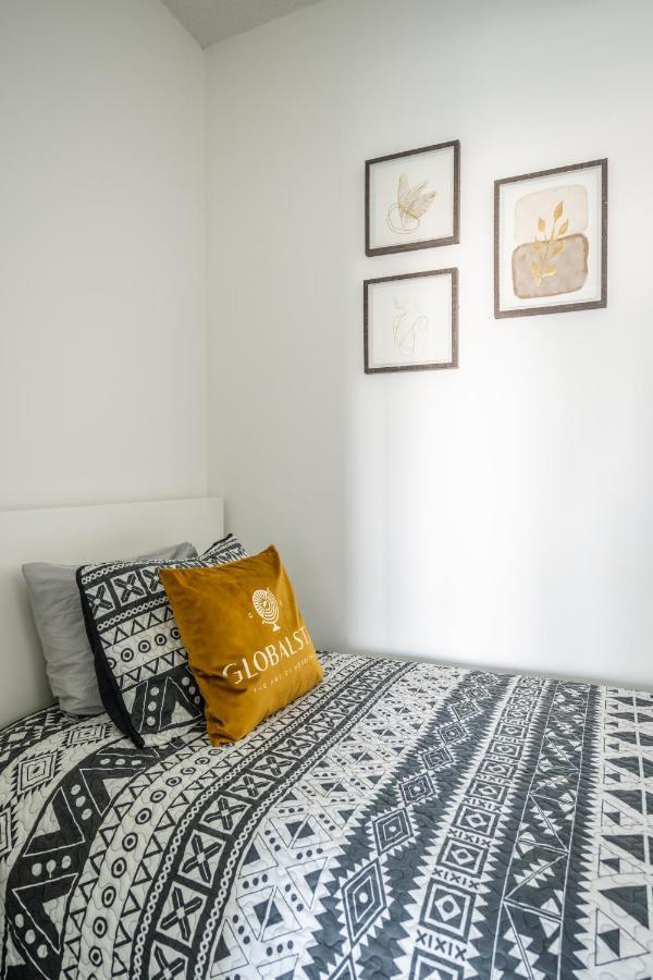Globalstay Elegant Downtown Apartment