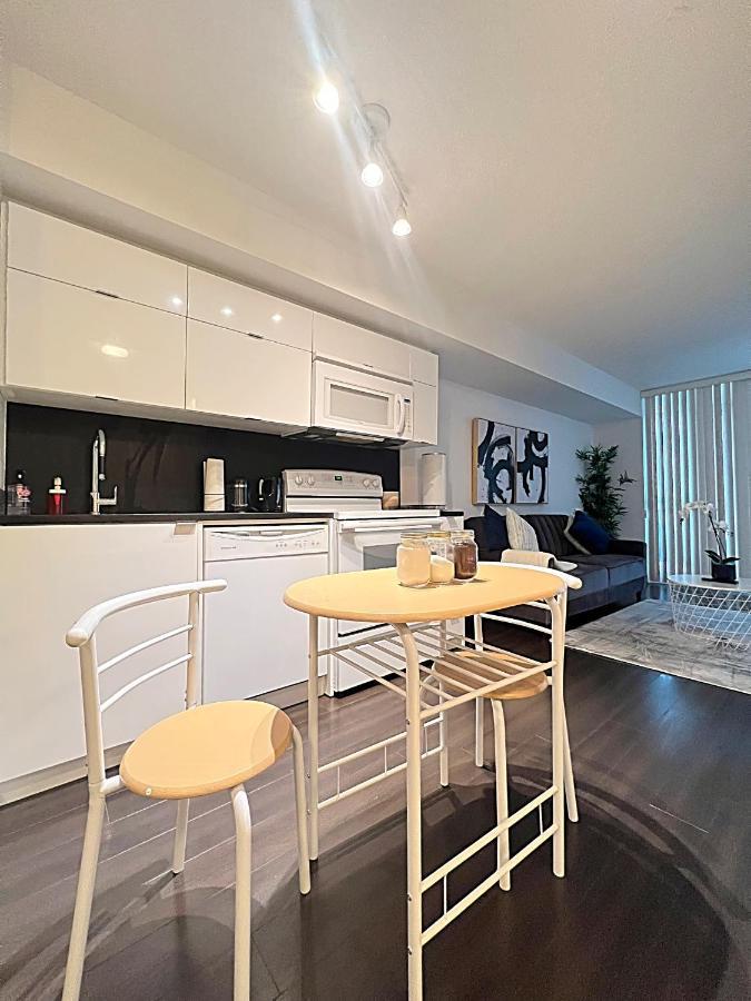 Apartment Exquisite By Cn Tower- Dwtown , To Toronto