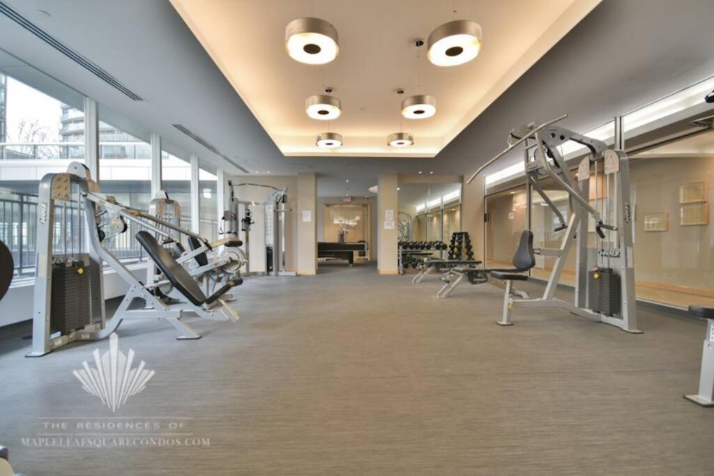 Stunning - 1 Bdrm W/breakfast *