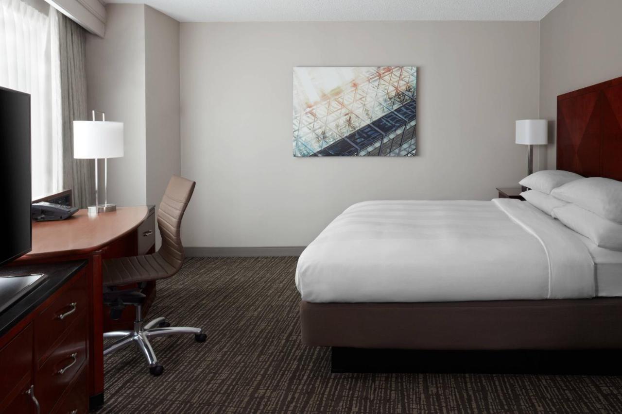 Marriott Downtown At Cf Eaton Centre Toronto