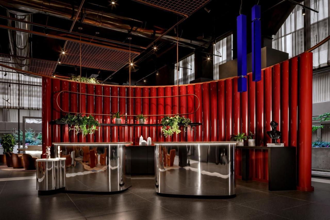 W Hotel Toronto