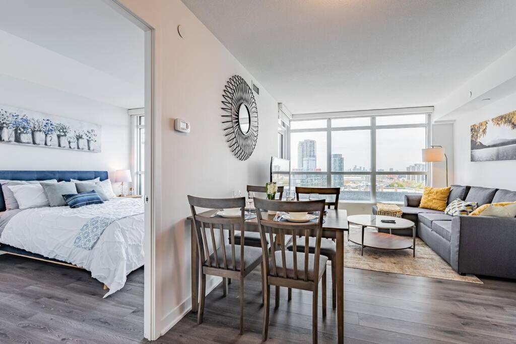 Queens Wharf Apartment *