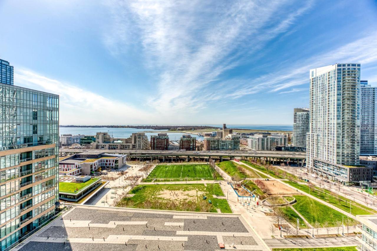 Inn Atlas Furnished Apartments- Iceboat Terrace Toronto