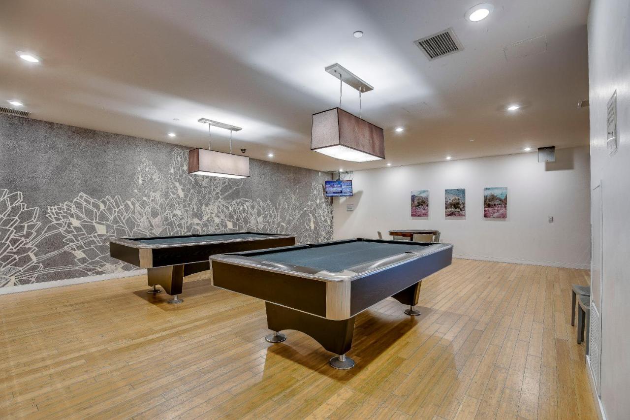 Atlas Furnished Apartments- Iceboat Terrace Inn Toronto