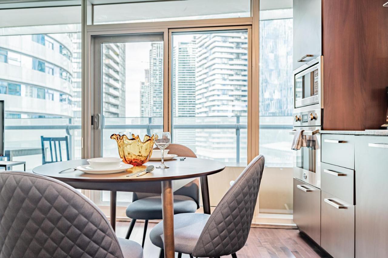 Downtown Vacation Apartment Toronto