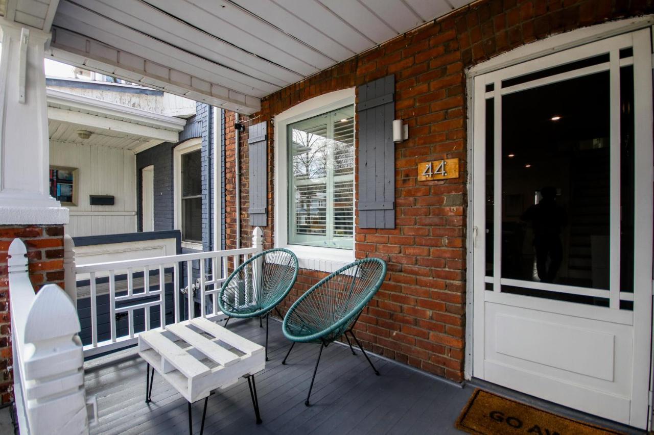 Comfy And Cozy Leslieville *