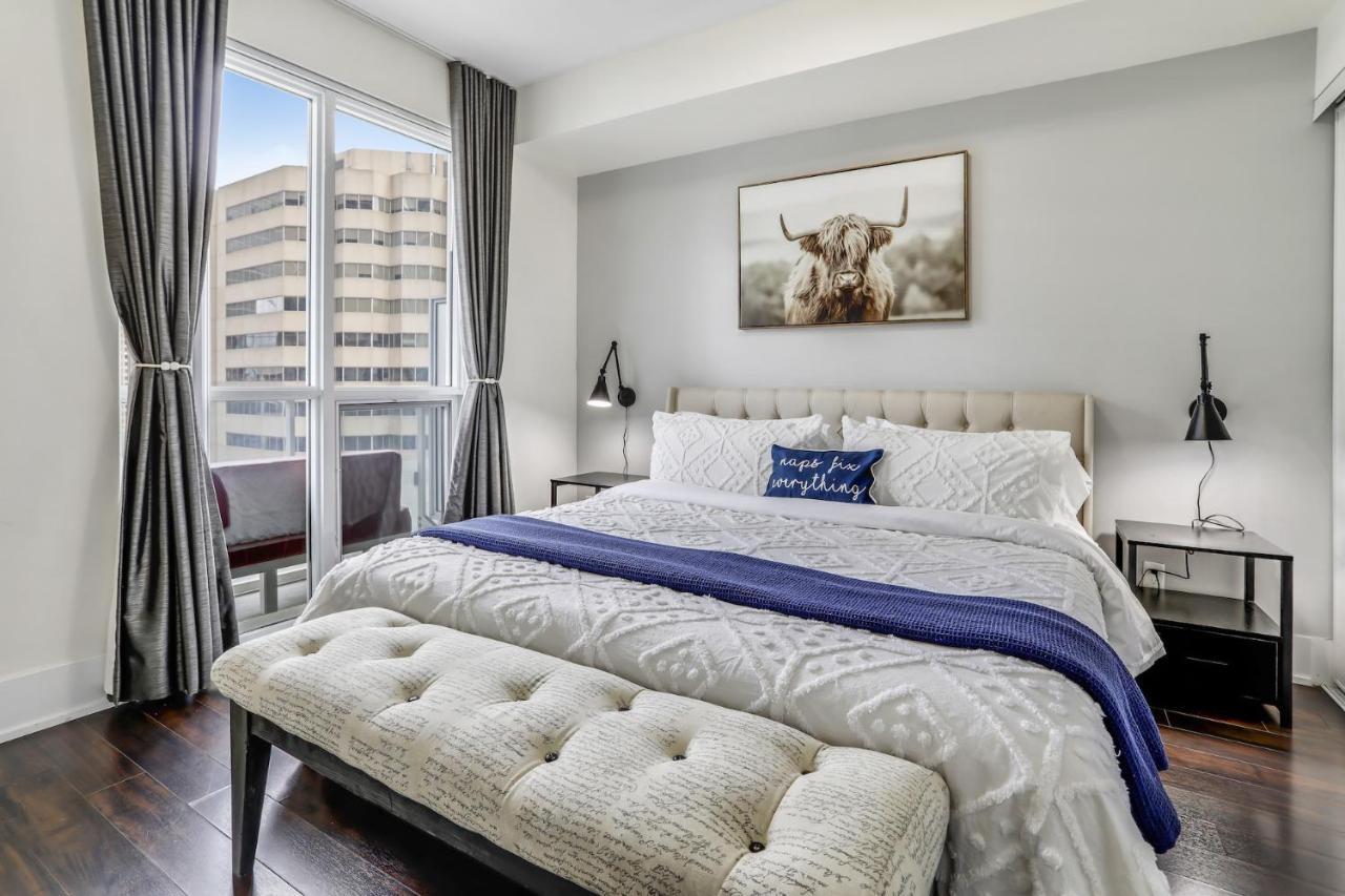 Downtown Cn Tower Suites Toronto