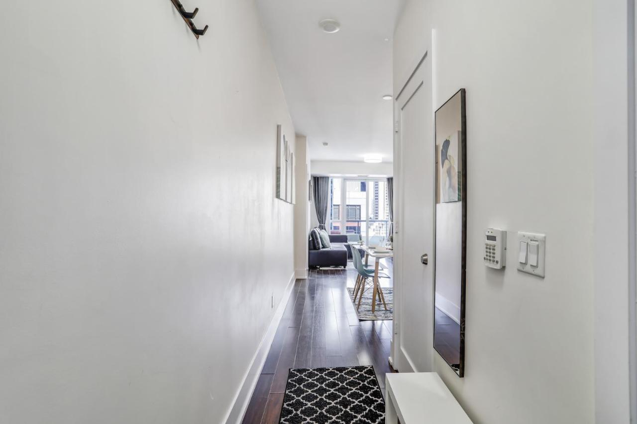 Apartment Downtown Cn Tower Suites *