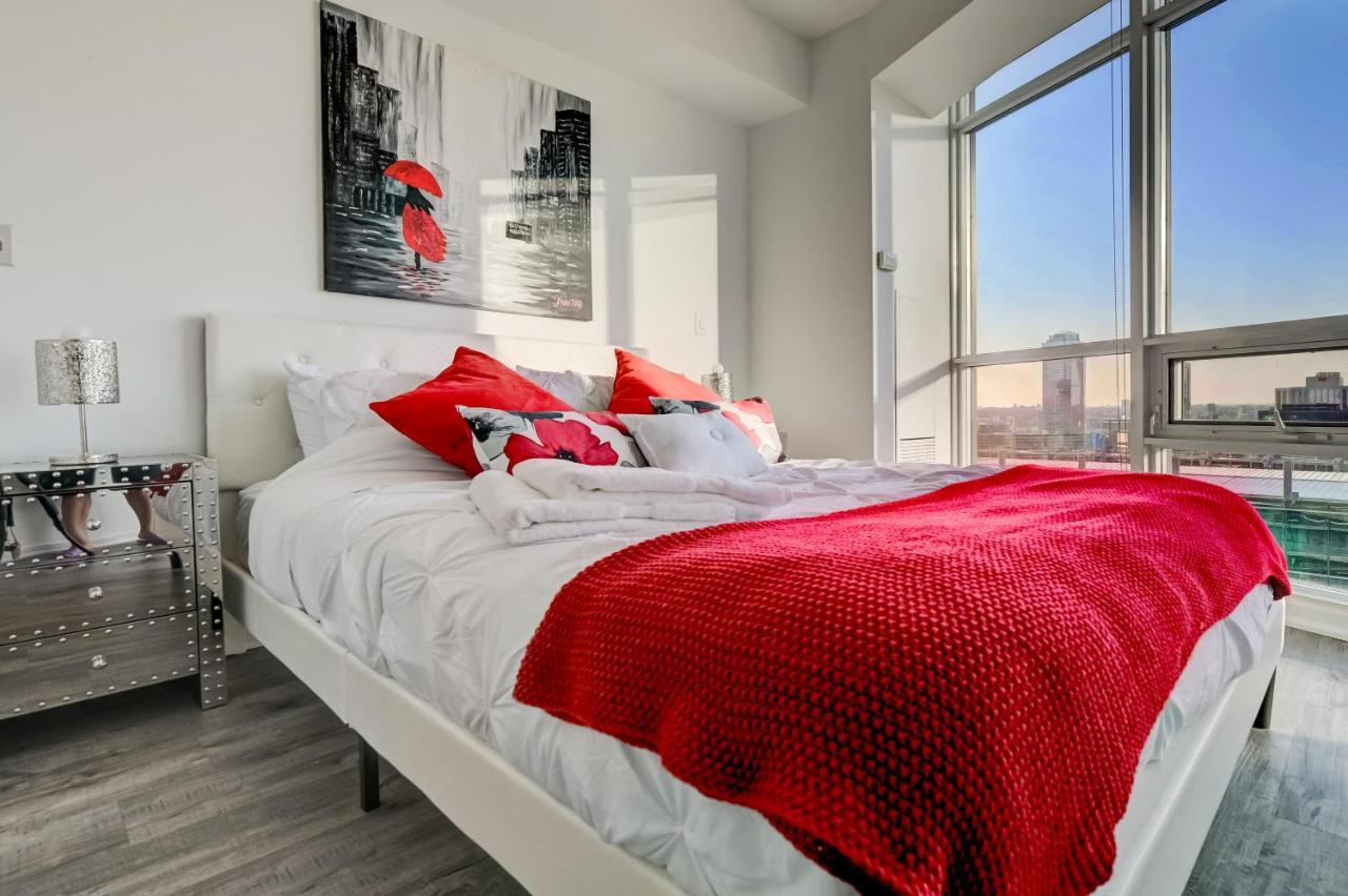Spacious Lux 2bd Downtown With Parking! Apartment Toronto
