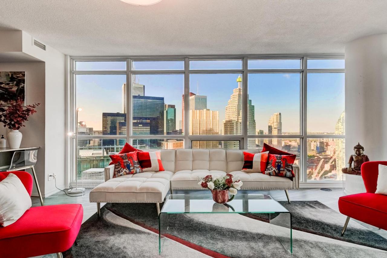 Spacious Lux 2bd Downtown With Parking! Apartment