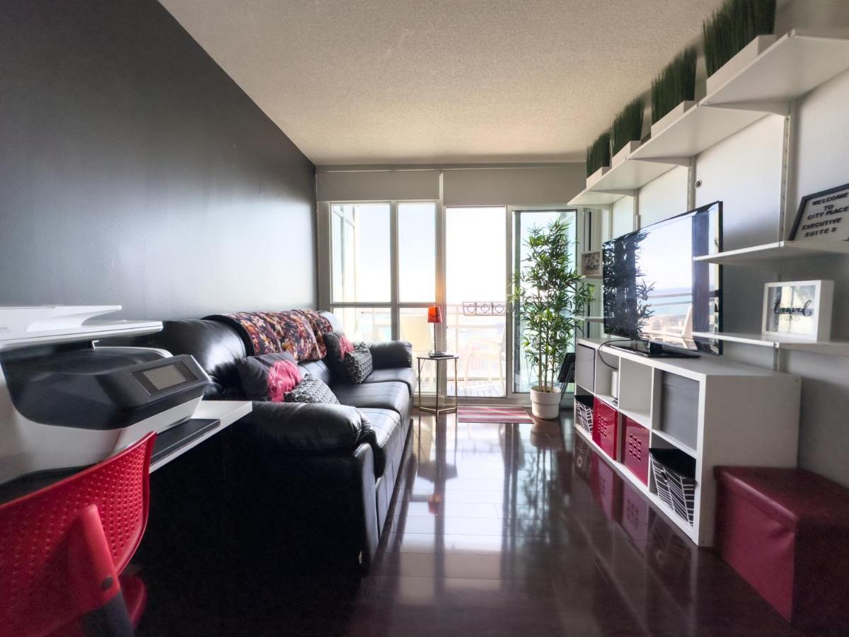 Executive 2 Beds With Lakeview Cn Tower Rogers Centre Island Toronto