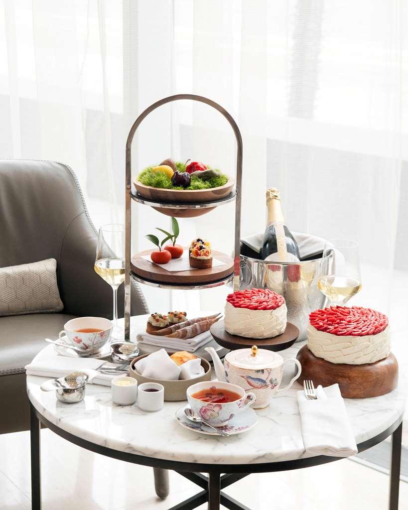 Hotel Shangri-la Toronto