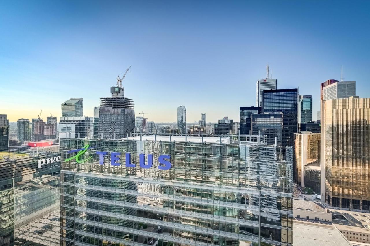 Spacious Lux 2bd Downtown With Parking! * Toronto