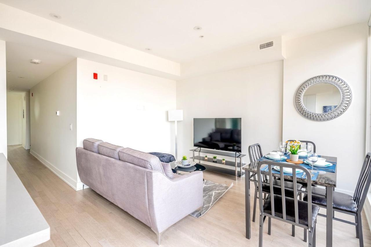 Apartment Upscale 3br - Minutes From High Park *