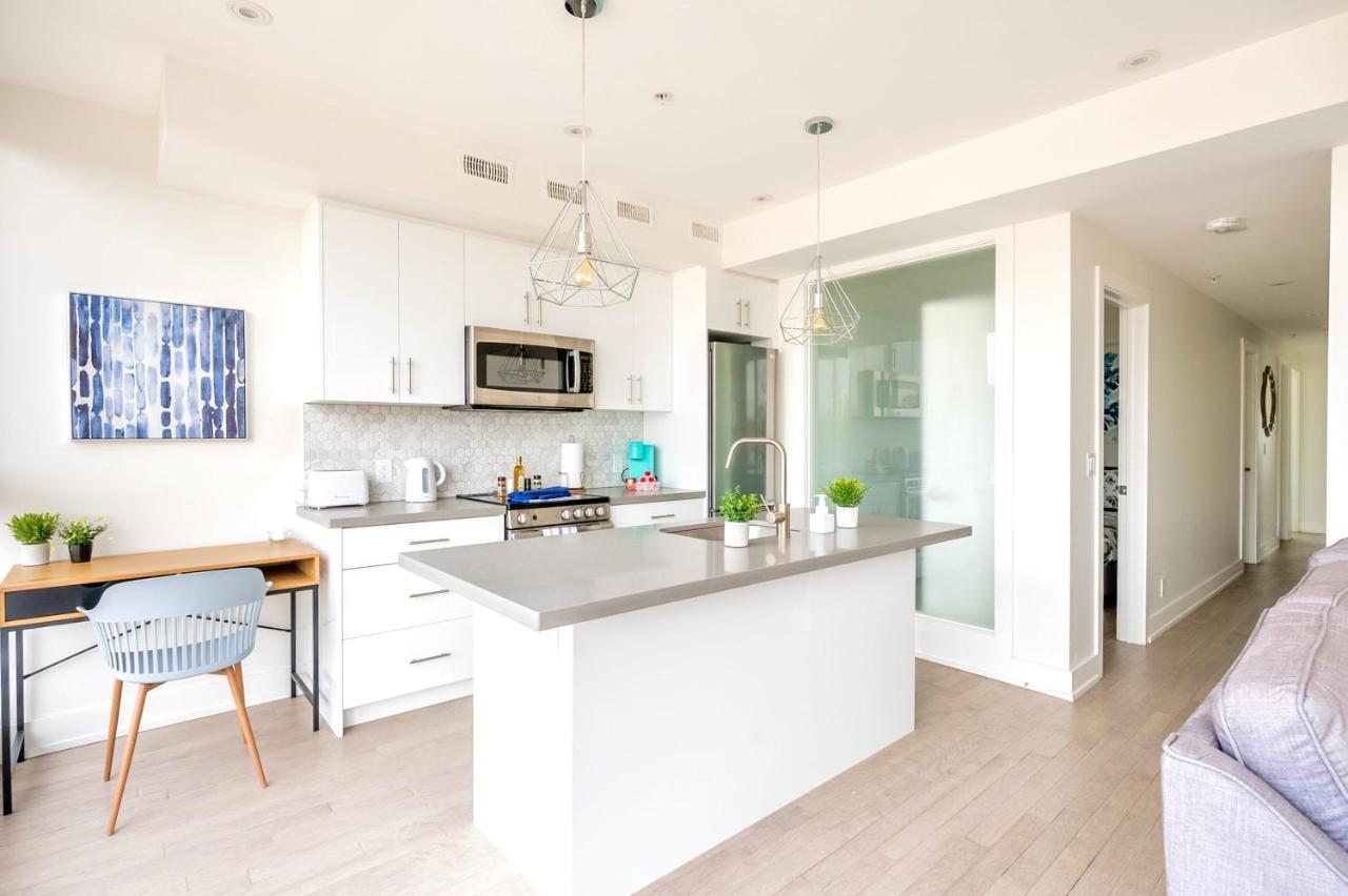 Upscale 3br - Minutes From High Park Apartment