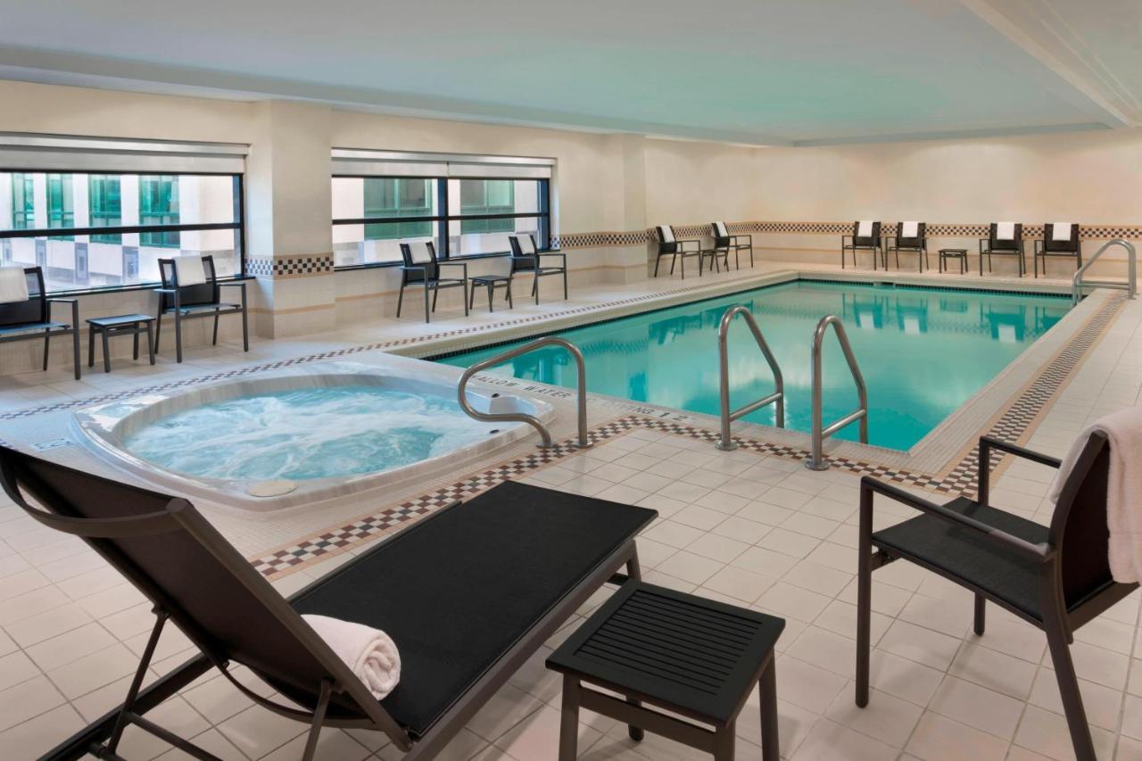 By Marriott Downtown / Entertainment District Hotel