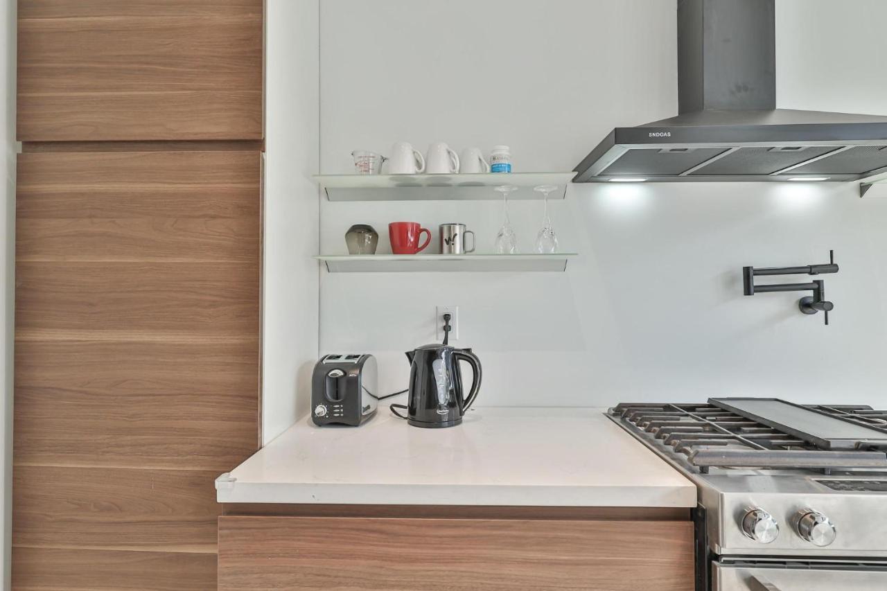 Ferienhaus New Modern 1400 Sq Ft Coach House Near Everything *