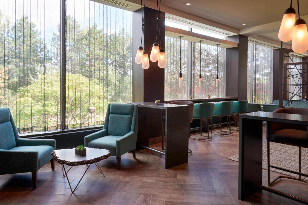 Airport Marriott Toronto