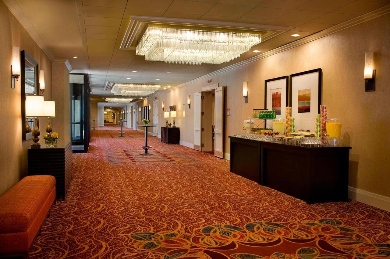 Airport Marriott