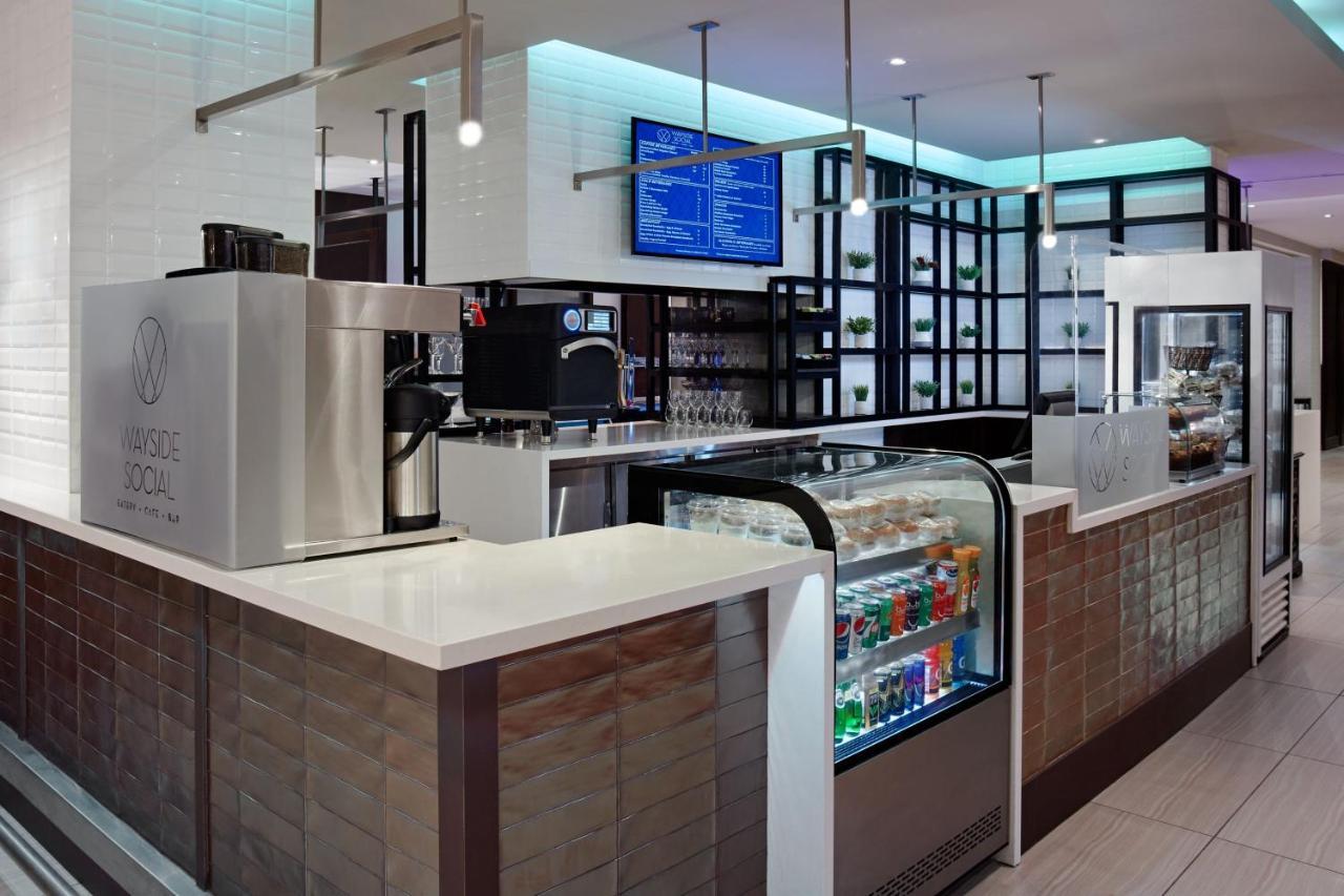 Airport Marriott 4*