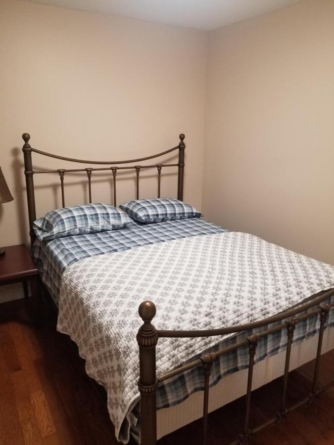 Homestay Xs Dealz Toronto