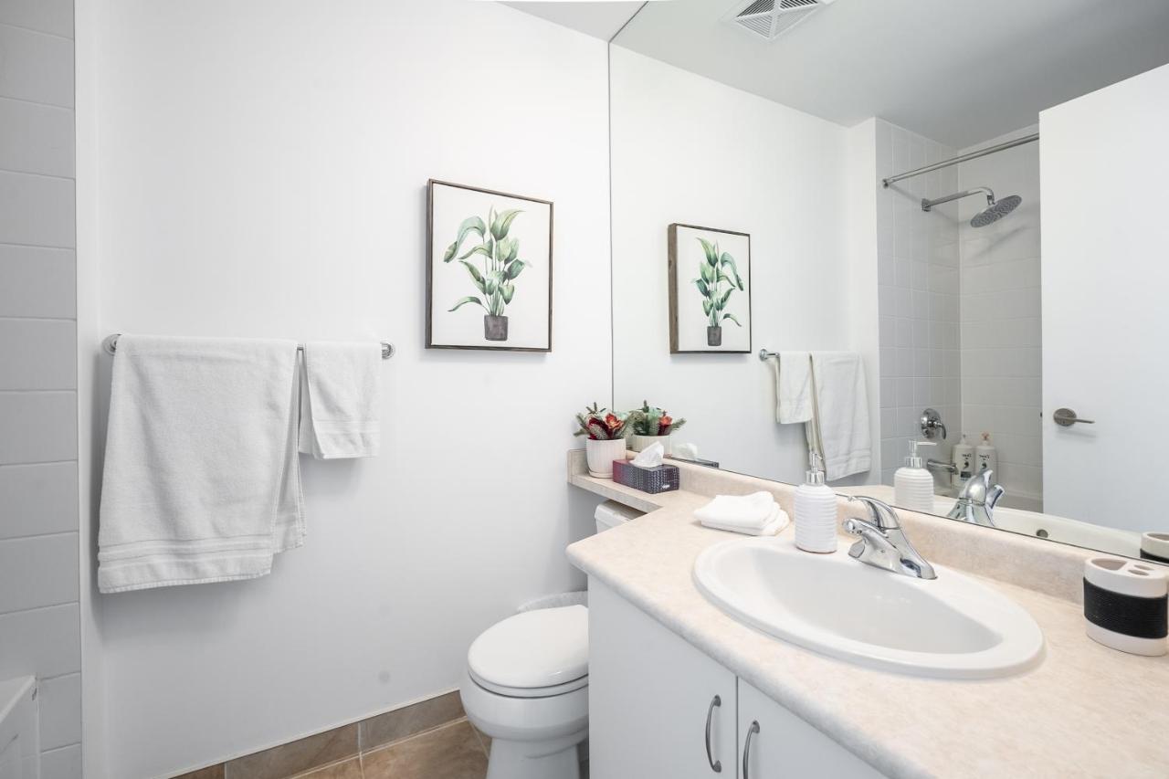 Luxury With Private Patio In Downtown * Toronto