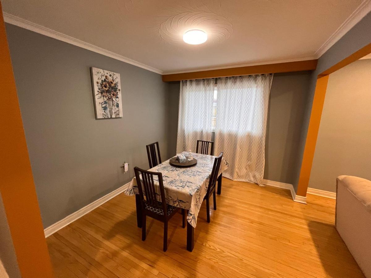 Large Private Close To Finch Toronto