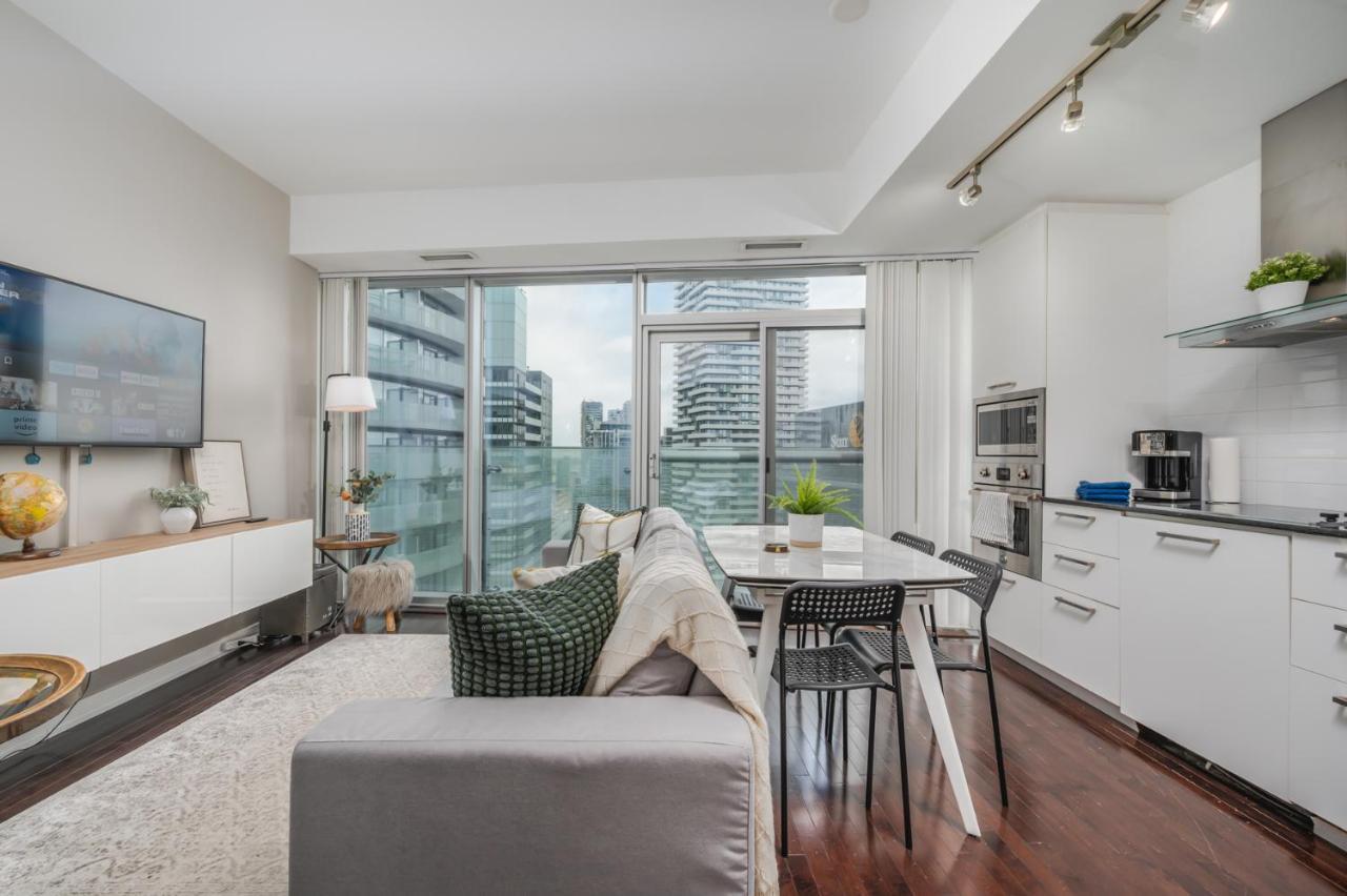 York Suites 4*