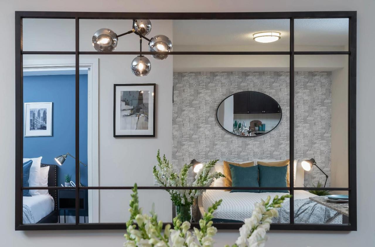 Downtown Condo, Entertainment And Financial District Toronto