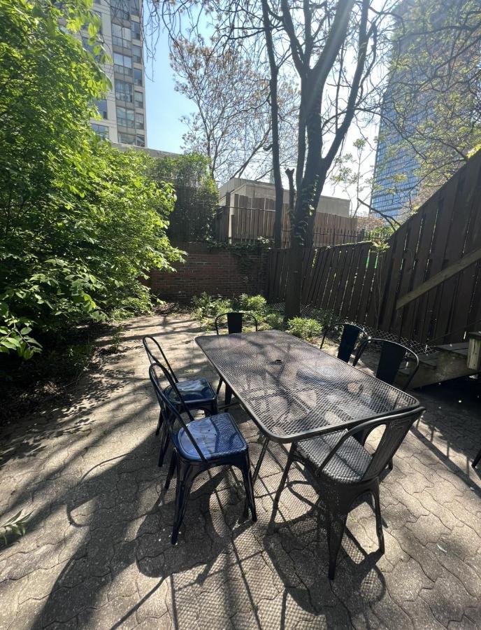 Apartment Beautiful In Downtown Core Close To Subway Station! *