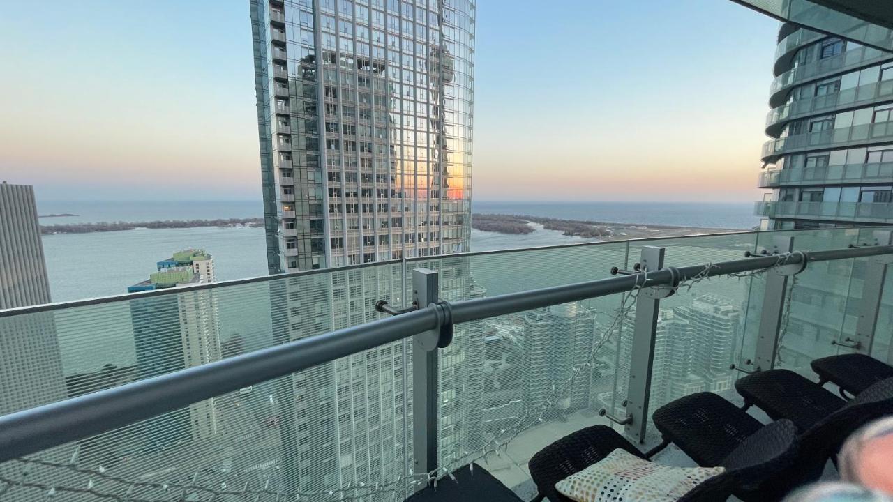 Comfort Opulence Suites And Hotel Toronto