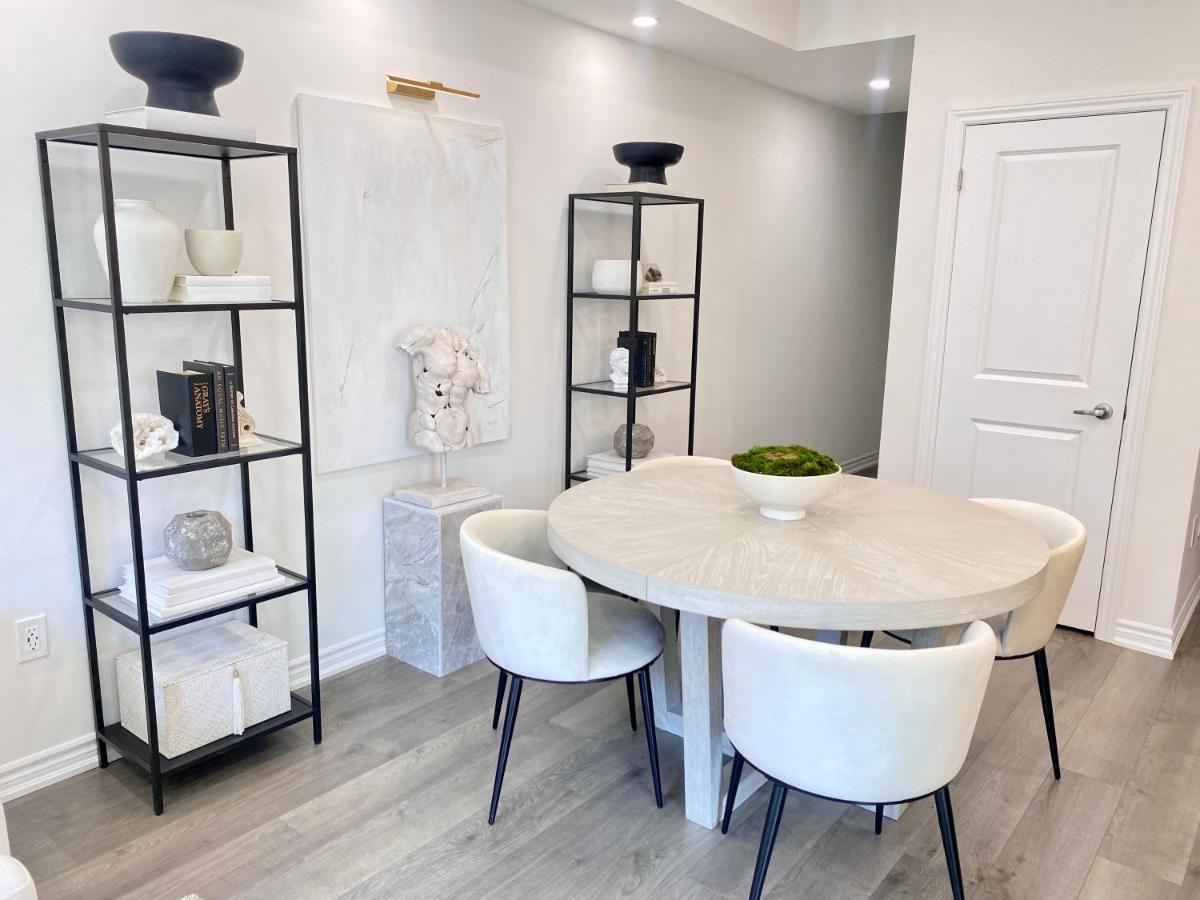 Apartment Modern And Bright Luxury Centrally Located In Toronto's Gta Toronto