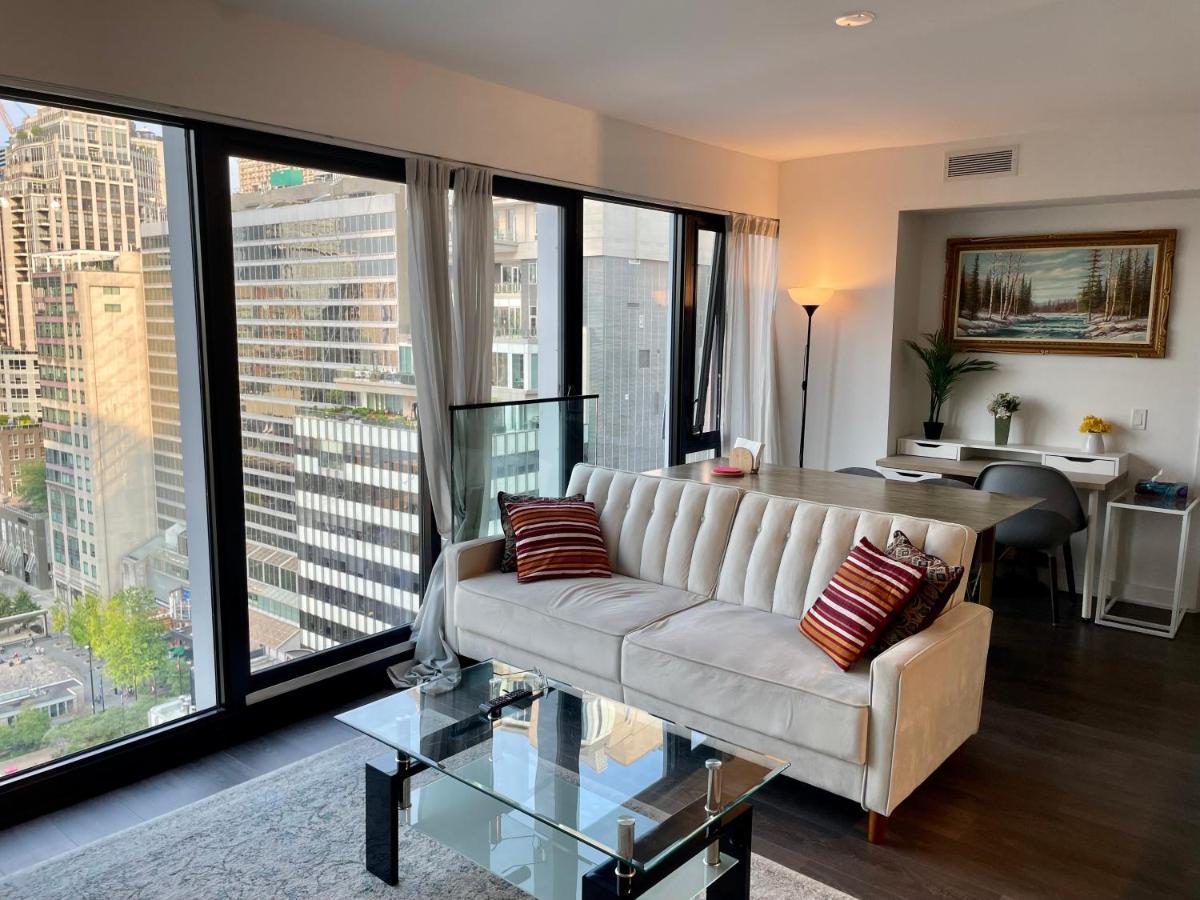 Two Br Two Br Study Yorkville *
