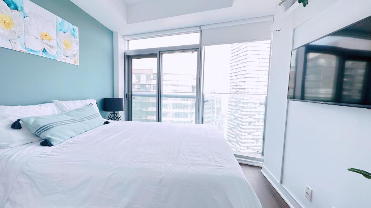 Comfort Opulence Suites And Hotel Toronto