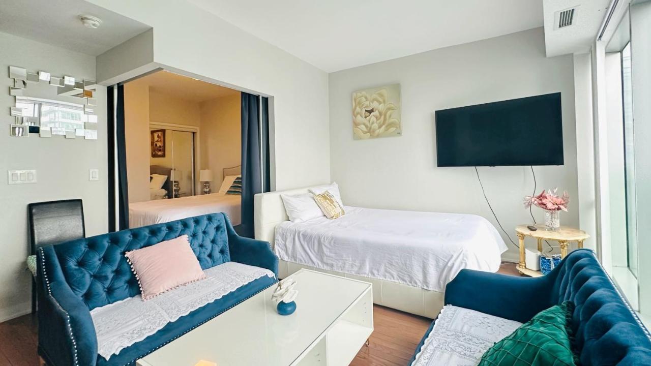 Comfort Opulence Suites And Hotel Toronto