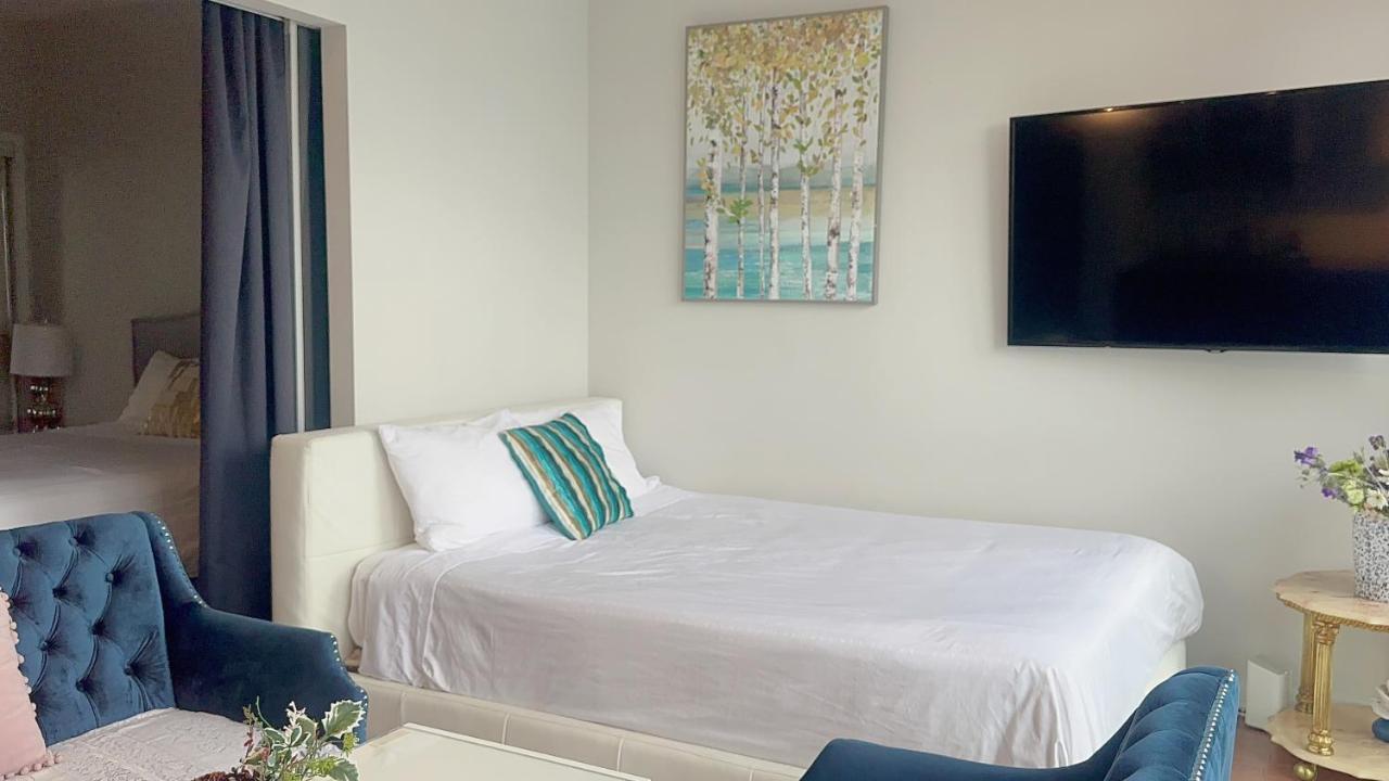 Comfort Opulence Suites And Hotel *