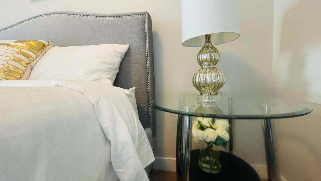 Comfort Opulence Suites And *