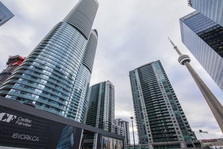 Comfort Opulence Suites And Toronto