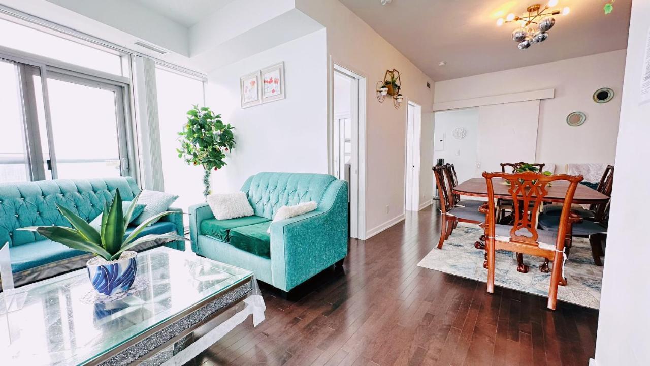 Hotel Comfort Opulence Suites And Toronto