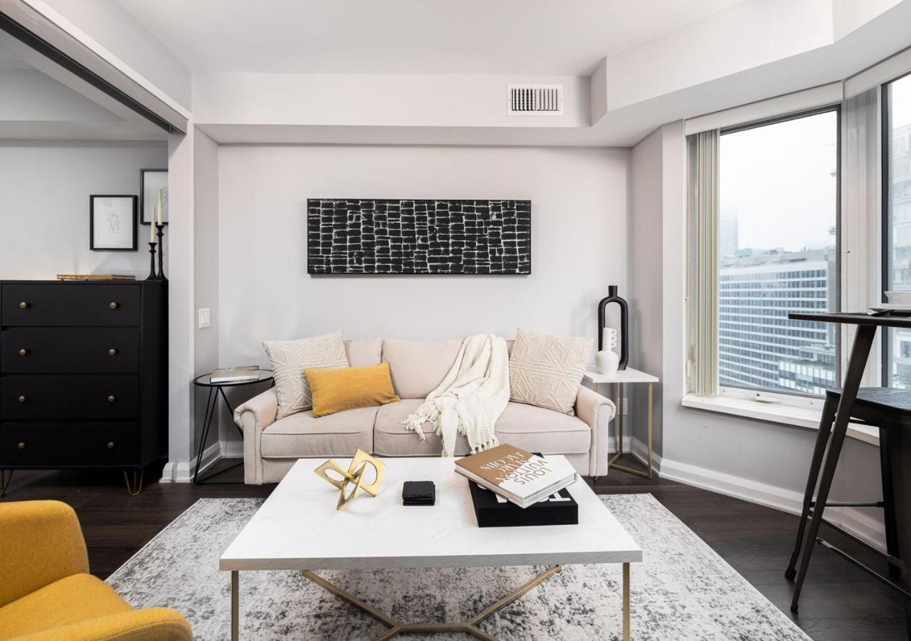 One Of S Finest 1br With A Wfh Setup Toronto