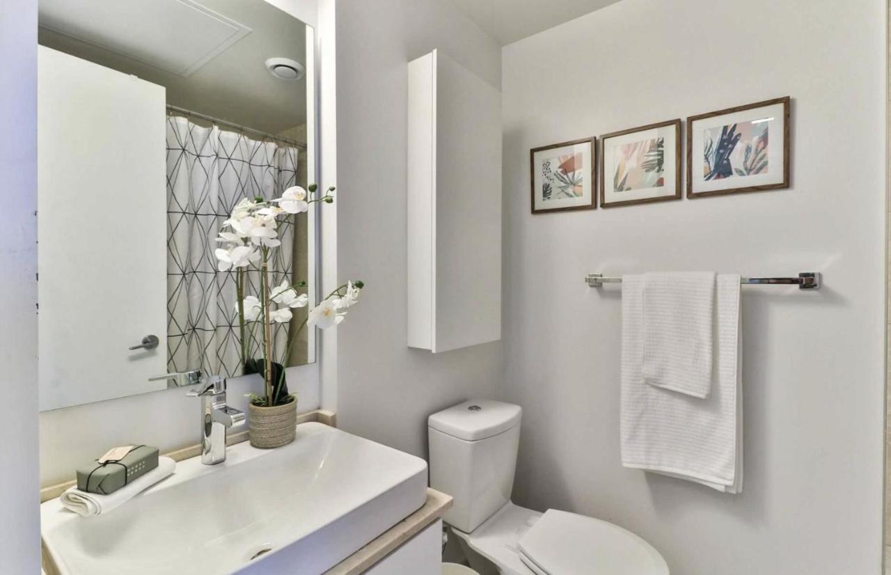 Downtown Close To Cn Tower!! Apartment