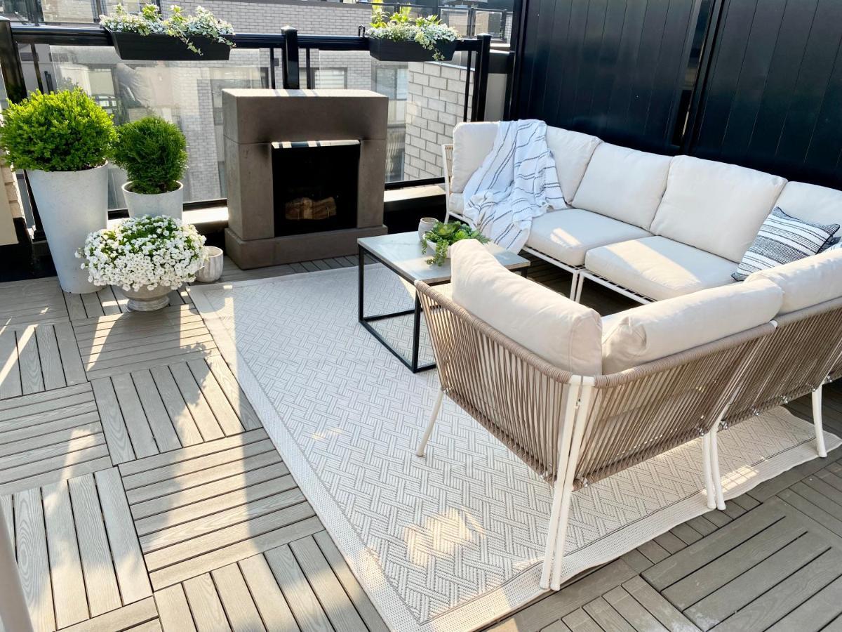 Modern And Bright Luxury Centrally Located In Toronto's Gta Toronto