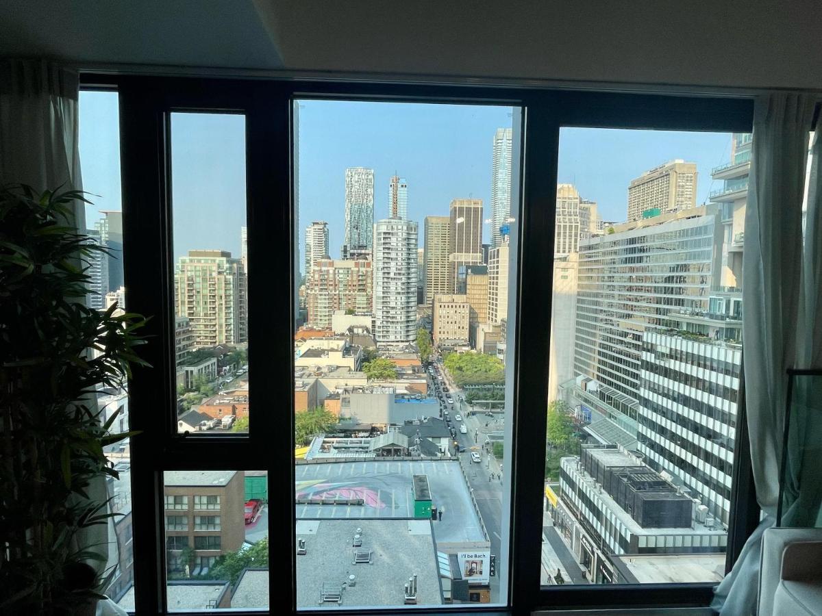 Two Br Two Br Study Yorkville *