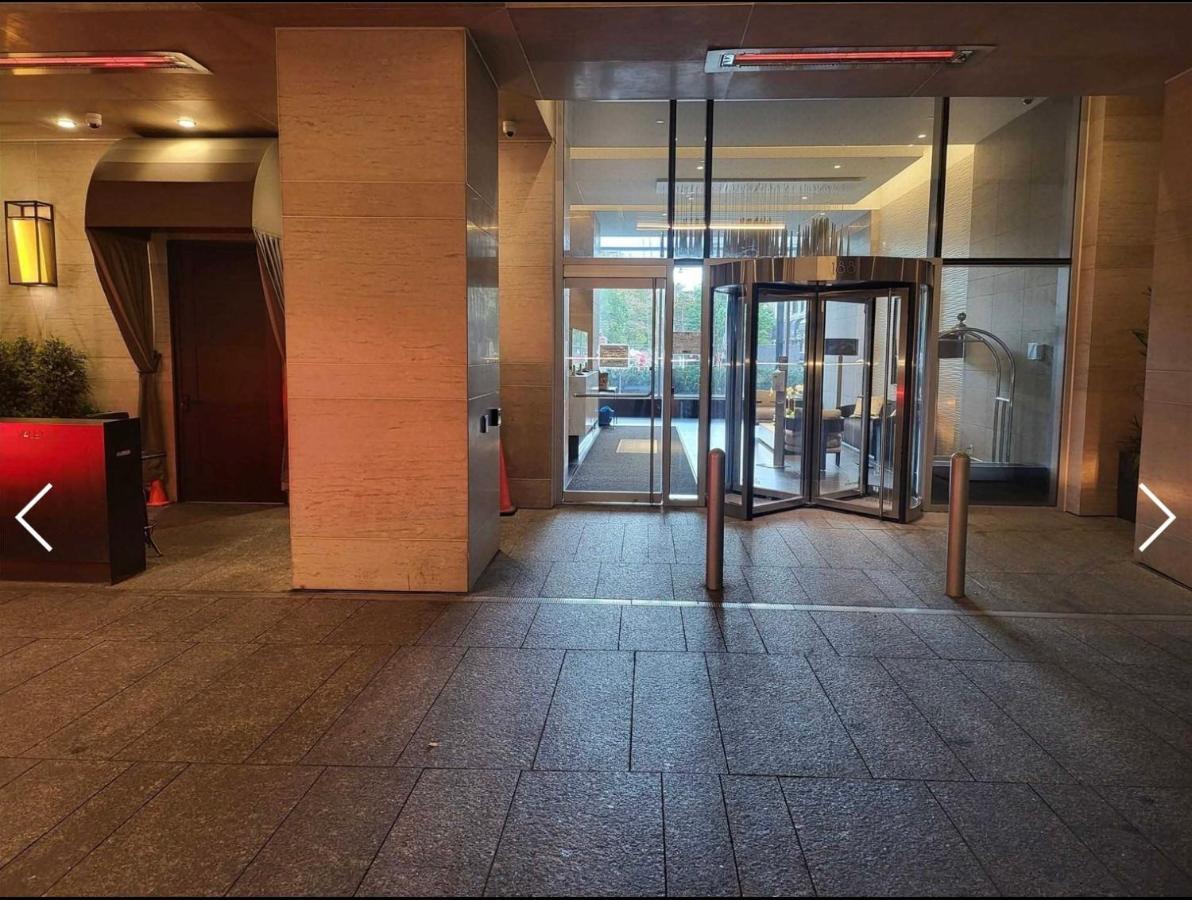 Apartment Two Br Two Br Study Yorkville Toronto